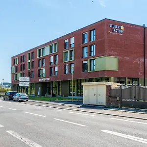 https://apt-student-factory-lille-sud.lillehotels.org