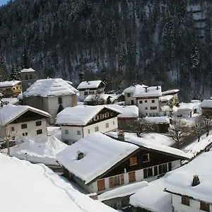 https://le-caprice-des-neiges-1.hotels-rhonealpes.com