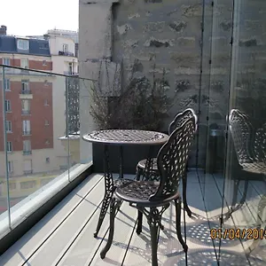 Hotel Eiffel Mademoiselle Paris